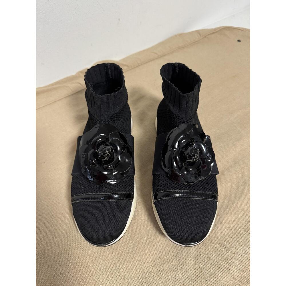 Chanel Shoes Womens Black Camellia Sock Slip On Made in Italy Sneakers Size 9 - Picture 2 of 15